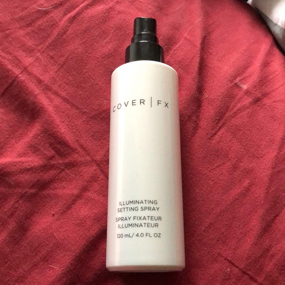 Cover FX Illuminating setting spray